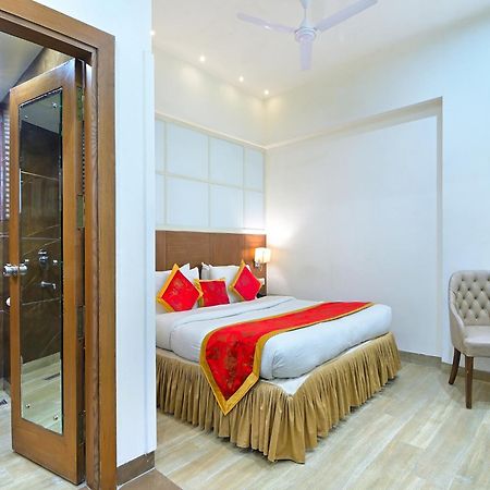 Hotel Hari Piorko - New Delhi Railway Station Exterior foto