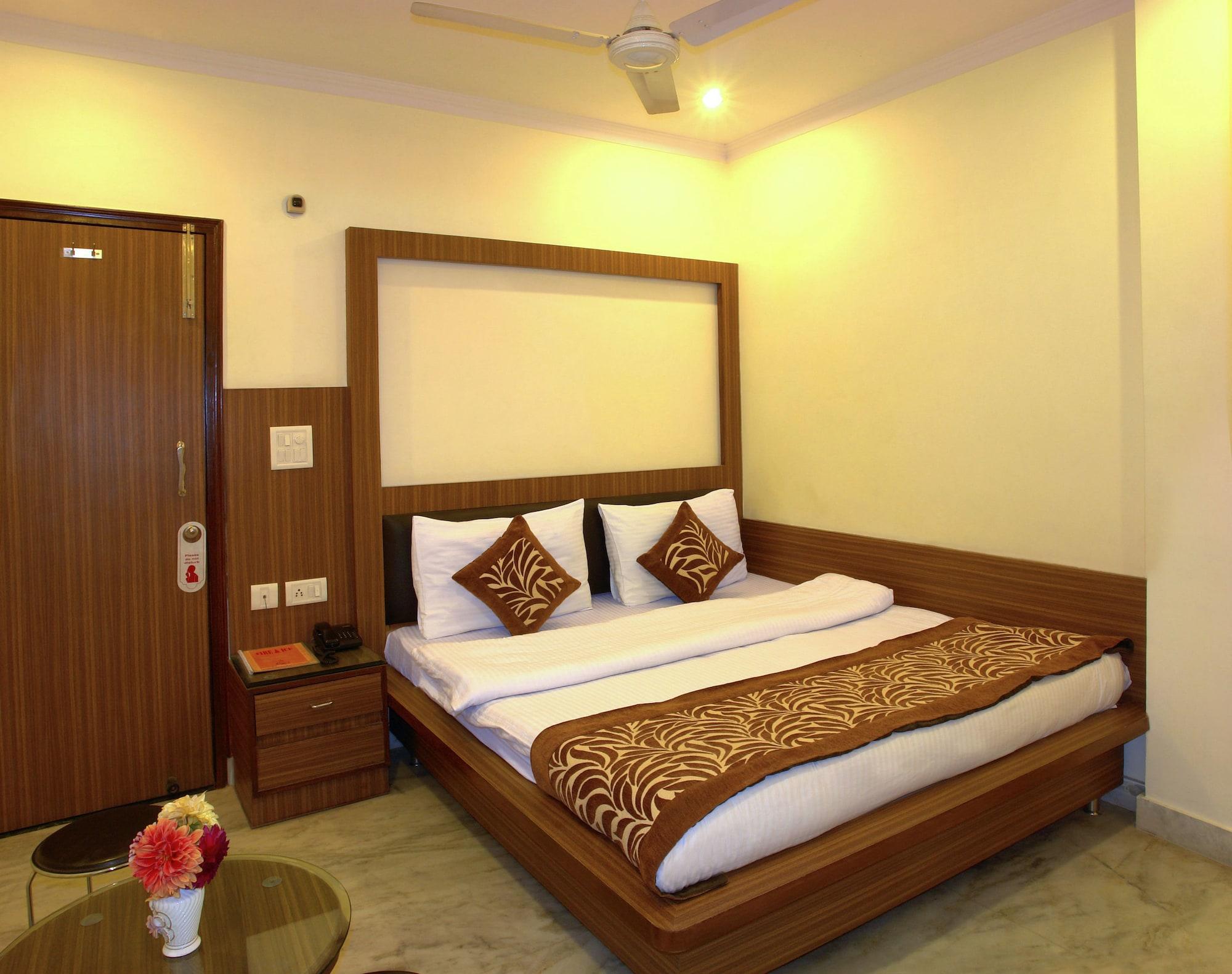 Hotel Hari Piorko - New Delhi Railway Station Exterior foto