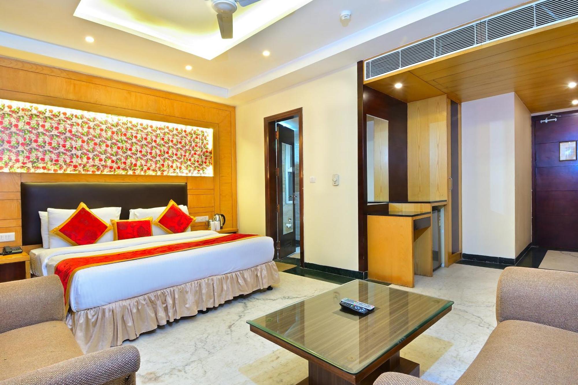Hotel Hari Piorko - New Delhi Railway Station Exterior foto