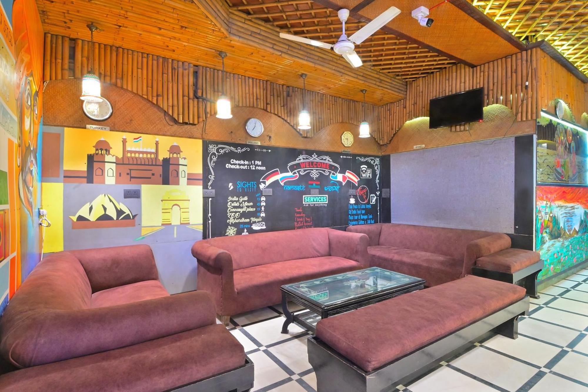 Hotel Hari Piorko - New Delhi Railway Station Exterior foto